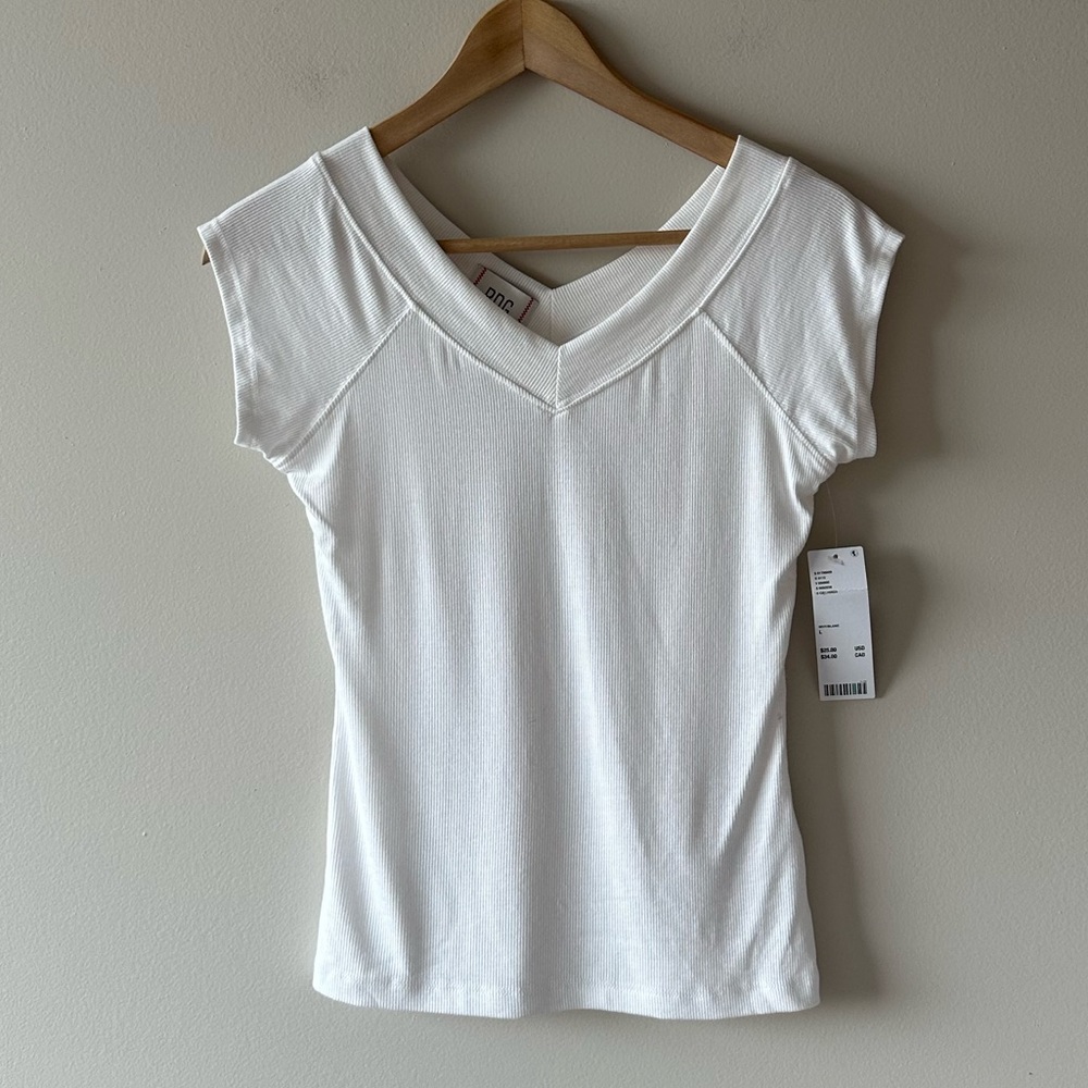 Urban Outfitters BDG Tshirt